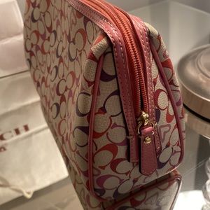 Medium Coach cosmetic bag